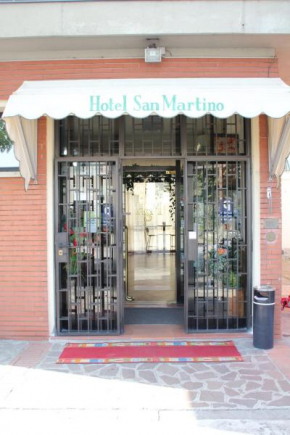 Отель Nuovo Hotel San Martino  Казалесо Ди Рено